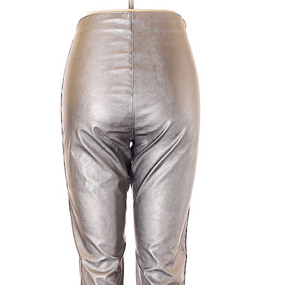 Liquid Leather Metallic Treggings Silver Divided - Picture 3 of 7